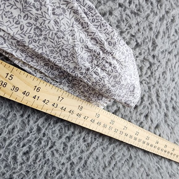 Uniqlo Shirt Womens Small Gray Floral Print Long Sleeve Button Up - Picture 7 of 9